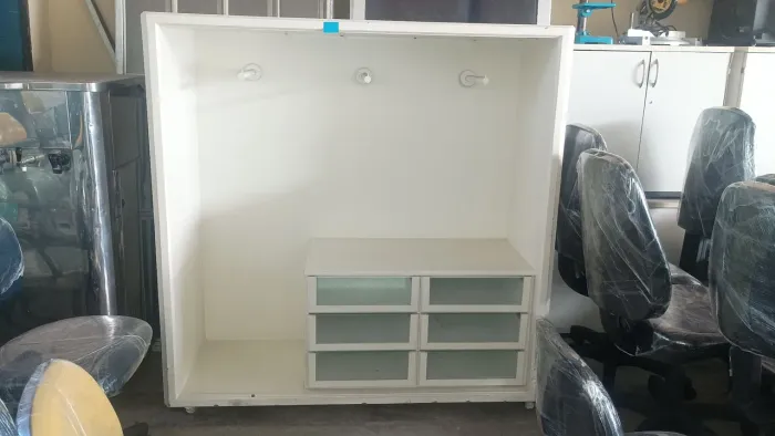 Mini guarda roupa