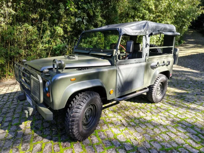 Land Rover Defender 90 TDI SW Diesel 2003