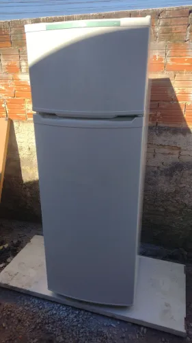 Geladeira Consul 