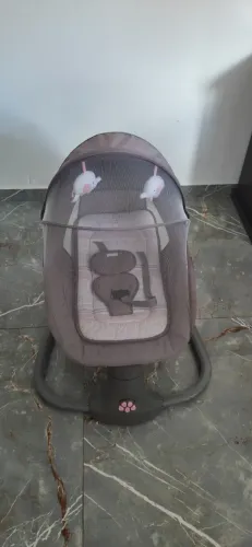 Cadeira balanço de bebê