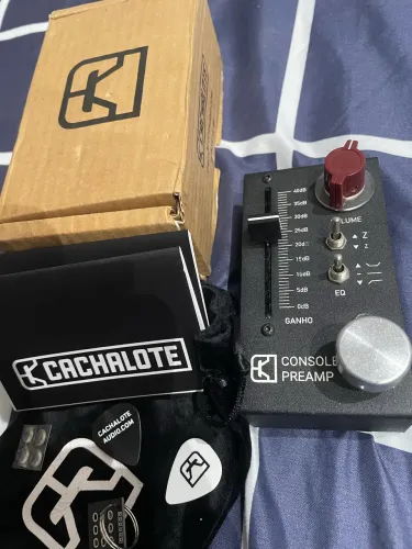 Cachalote Console Preamp (necessária revisão técnica de um dos modos da Chave EQ)