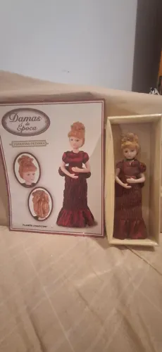 Boneca Damas da Época 
