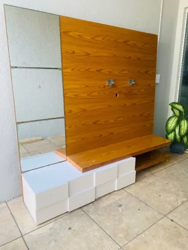 Painel para sala com espelho