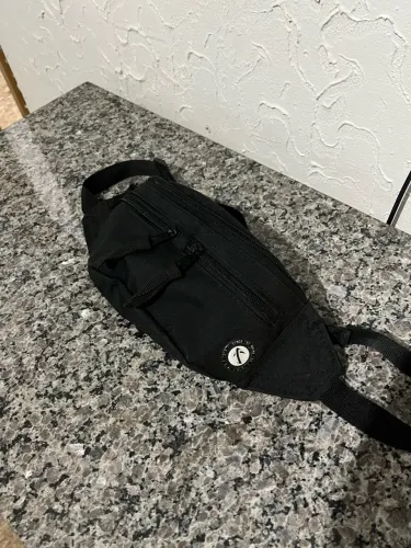 Pochete / Shoulder Bag Lost / Lost Preta Streetwear?