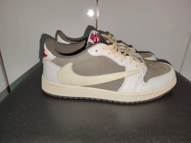 Nike Air Jordan 1 low