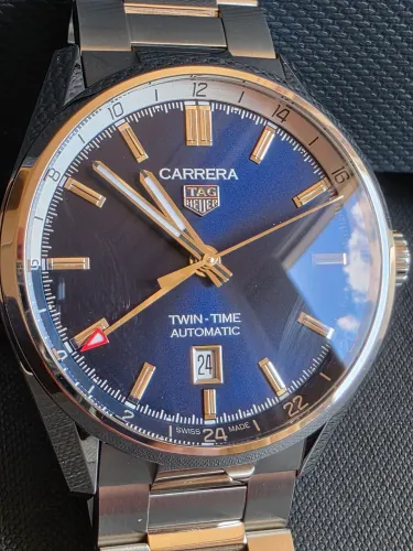 Relógio Tag Heuer Carrera GMT Twin Time.