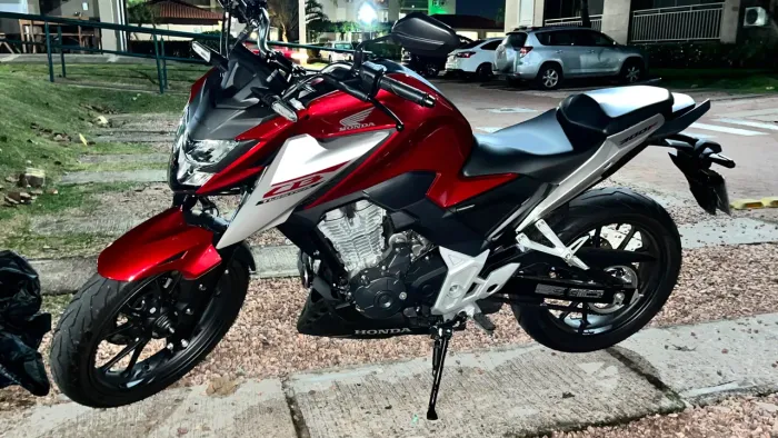CB 300 - Honda