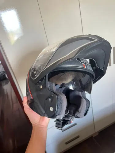 Capacete novo