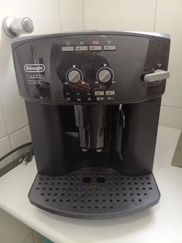 Máquina de café delonghi