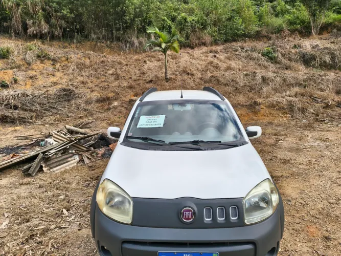 Fiat Uno WAY Celeb. 1.0 EVO Fire Flex 8V 5P 2014