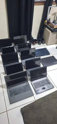 Lote 12 Notebooks p/ Peças ou Reparo - Marcas Diversas (Acer, HP, Dell, Samsung, Lenovo)