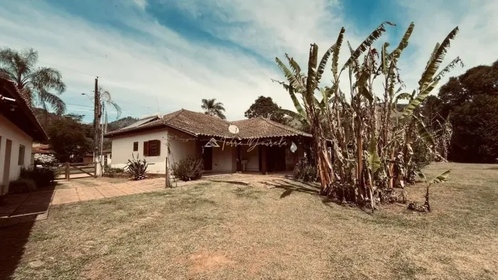 Excelente oportunidade em Paraisópolis/MG - Bairro Pinhalzinho