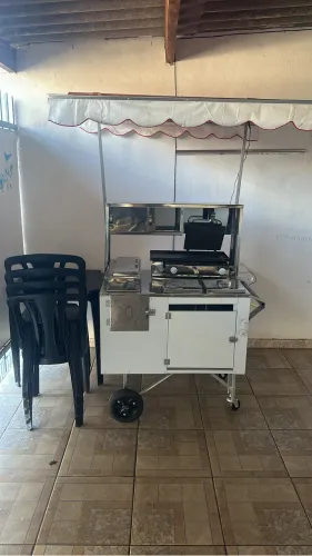 Barraca de hot dog completa + geladeira
