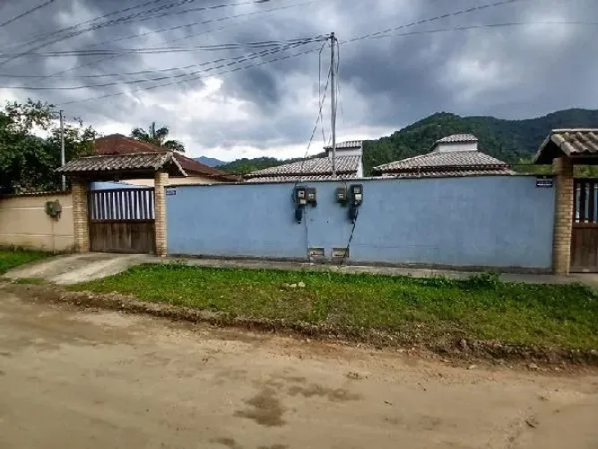 Casa de leilão em COTIA / GUAPIMIRIM / RJ | Licitação Aberta