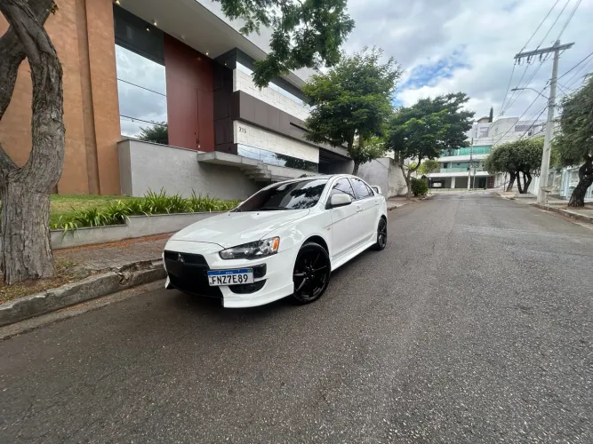 Mitsubishi Lancer 2.0 16V 160cv Mec. 2014