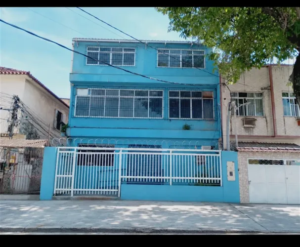 Prédio comercial em Bonsucesso