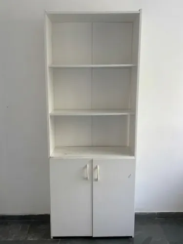 Estante Armário Multiuso Branco - Prateleiras e Portas - Organizador Completo - RJ