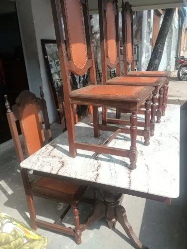 Mesa sucupira colonial
