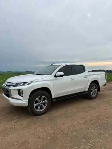 Mitsubishi L200 Triton Sport HPE 2.4 CD Diesel Aut. 2022