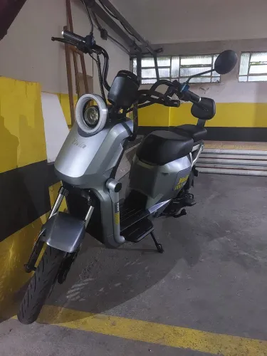 Scooter elétrica Yala YGT-10 1000w grande autonomia ótimo estado