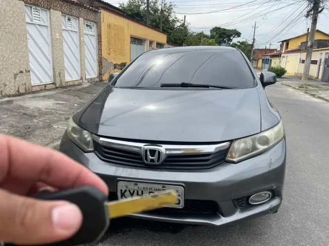 Honda Civic Sedan LXS 1.8/1.8 Flex 16V Mec. 4P 2012