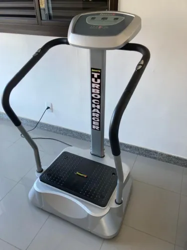 Plataforma vibratoria turbo charger energym.