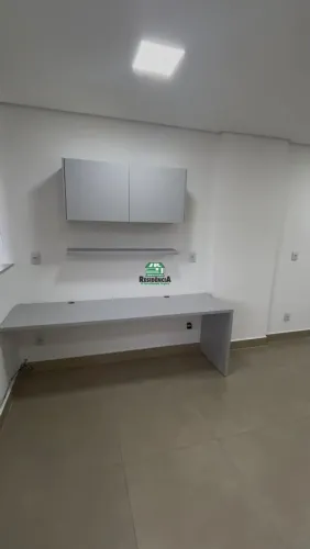 Sala Comercial para Locação 30 m² Excelente sala comercial com 30 m², em ótima localização