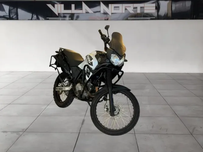 XTZ 250 TENERE 2015