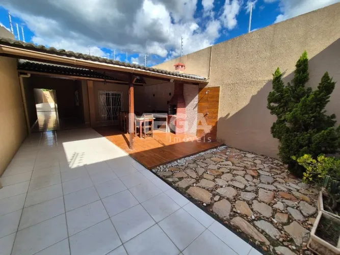 Casa com 3 quartos no bairro Vereda Tropical em Eusébio, CE