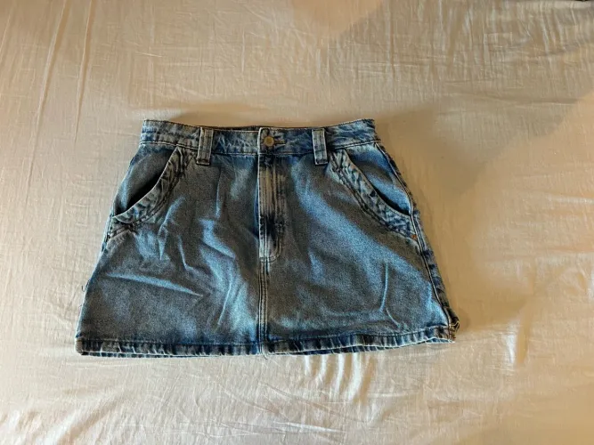 saia jeans azul claro tamanho 42