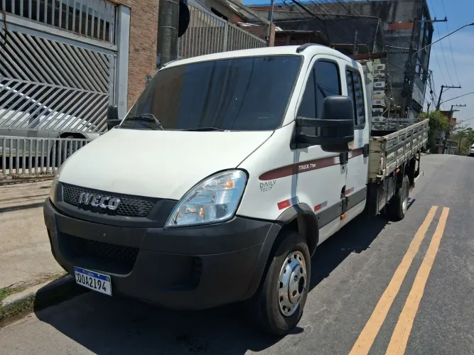 Iveco Daily Chassi 70c17 3.0 16V Diesel Mec. 4P (e5) 2018
