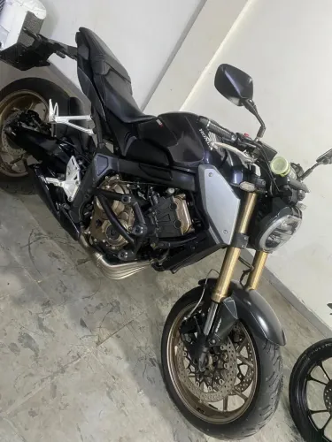 Cb 650 R