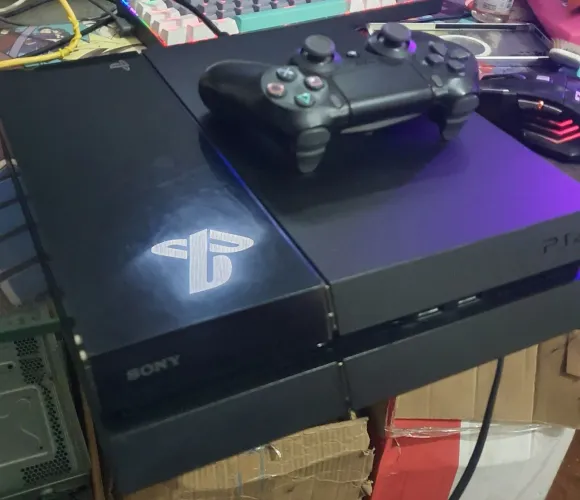 Playstation 4 Desbloq. Controle Original e Jogos