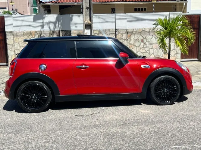 Mini Cooper S 2.0 Turbo 16V 3P Aut. 2015
