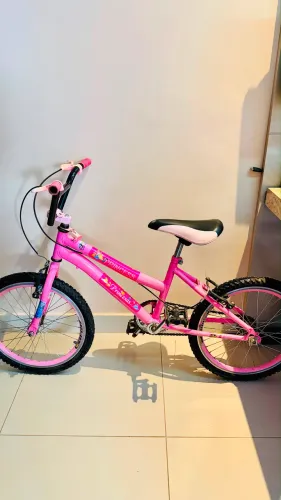 Bicicleta infantil rosa