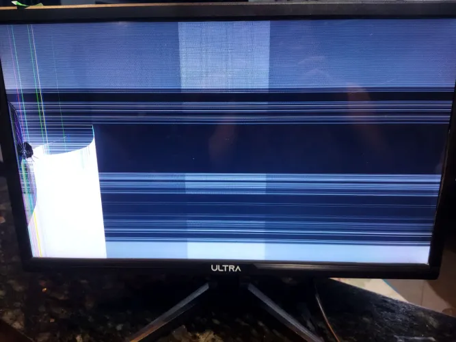 Monitor 21 polegadas trincada - para peças