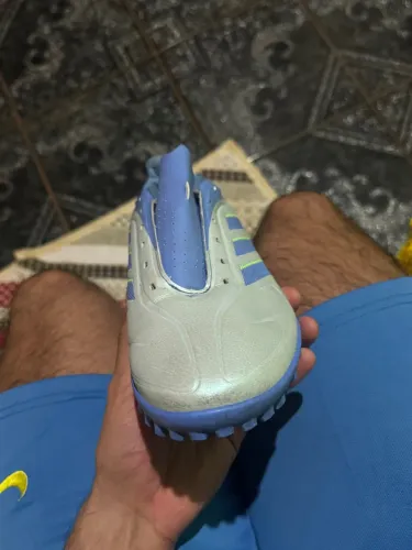 Chuteira adidas usada APENAS 2 vezes