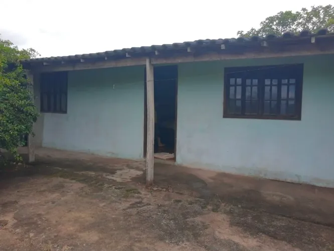 Vendo casa com terreno de 500 m2 no Gravatá