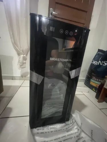 Adega 12 garrafa