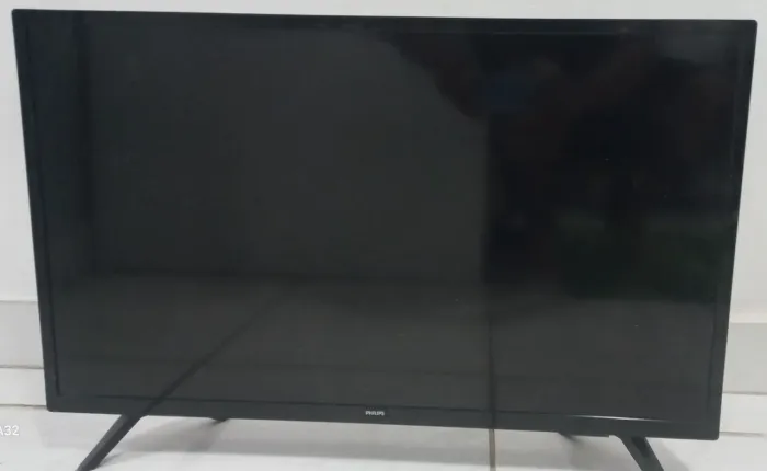 Vendo televisão smart 32"