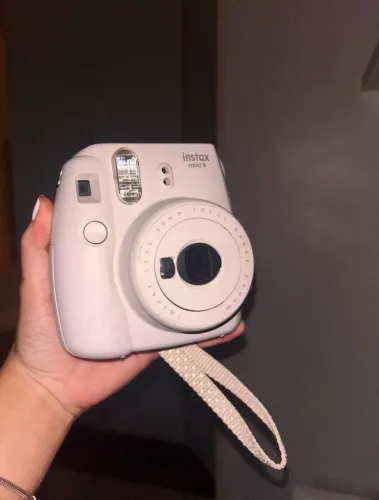 Câmera Polaroid instax Fujifilm mini 9 + lente