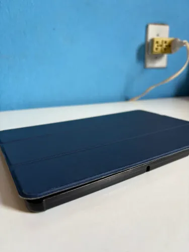 Tablet A9 PLUS (Usado) com kit Teclado, mouse e capinha