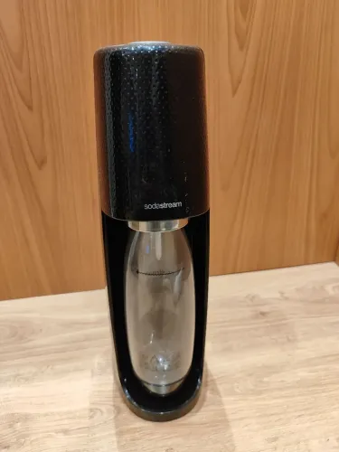 Kit SodaStream Completo - Máquina + 3 Garrafas + Cilindro CO?