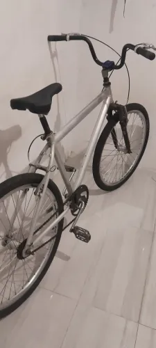 BICICLETA ARO 26 QUADRO DE ALUMÍNIO