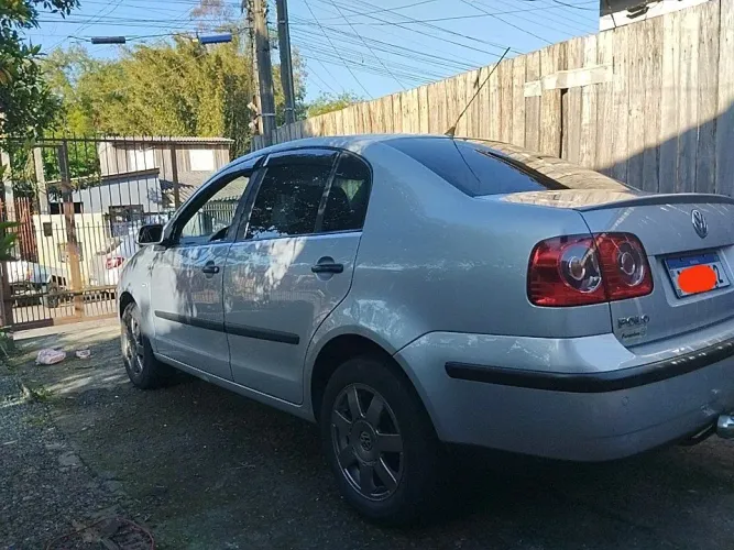 Volkswagen Polo Sedan 1.6 MI Total Flex 8V 4P 2007