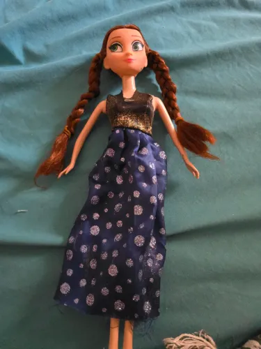 Boneca Anna Frozen
