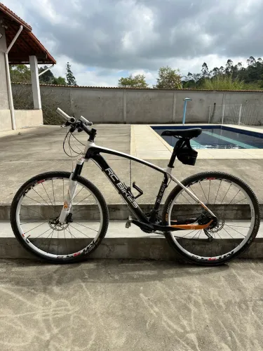 Bicicleta 27 marchas fibra de carbono
