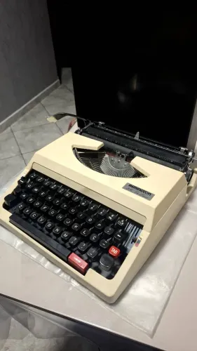 Máquina de Escrever Remington 280 De Luxe