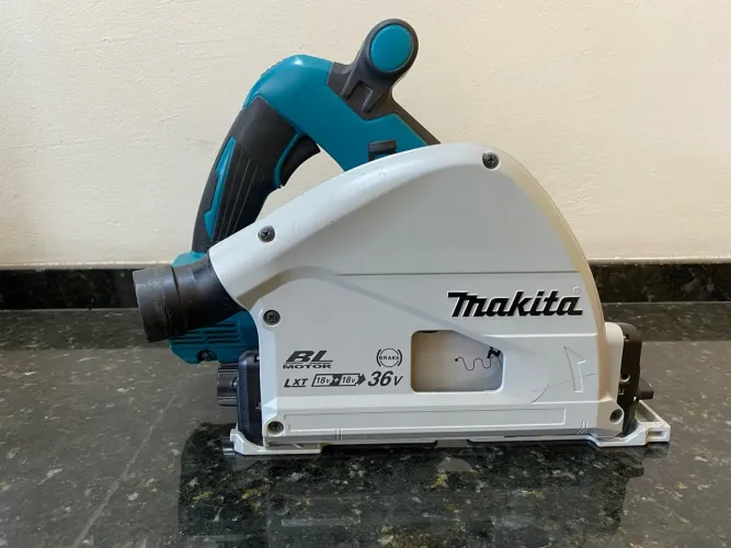 Serra de trilho makita DSP600 sem bateria