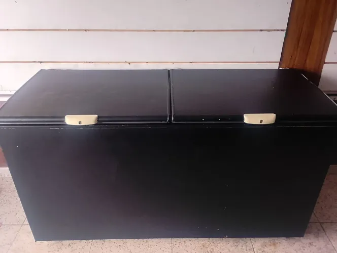 Freezer grande novo usado 
